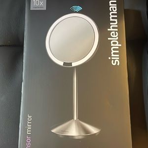 Simple Human Sensor Mirror 10x Magnification